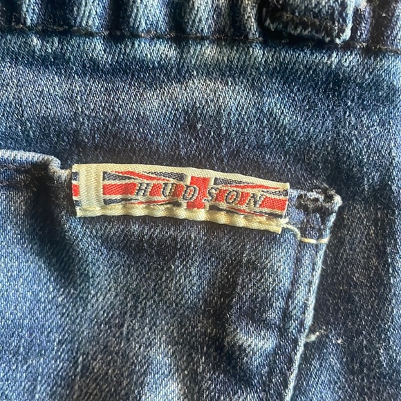 Hudson Signature Skinny Jeans - Picture 3 of 3